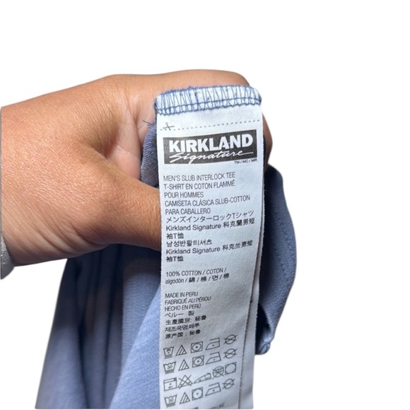 Kirkland Signature Men’s Blue Crewneck 100% Pima Cotton Tee Shirt Size Medium - Picture 6 of 6